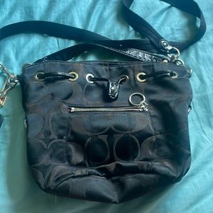 Authentic coach bucket bag